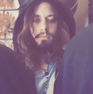 Meet your Posher, Dakota